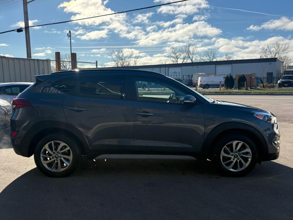 2018 hyundai tucson se17
